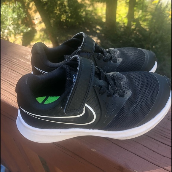 Nike Star Runner 2.0 VGC - Picture 1 of 7